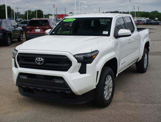2025 Toyota Tacoma 4WD SR5