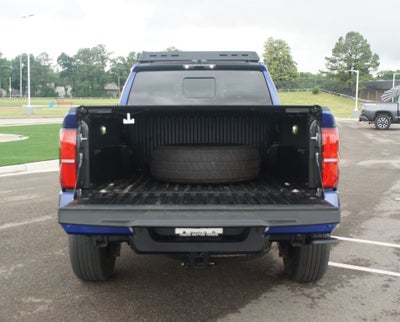 2025 Toyota Tacoma 4WD SR5