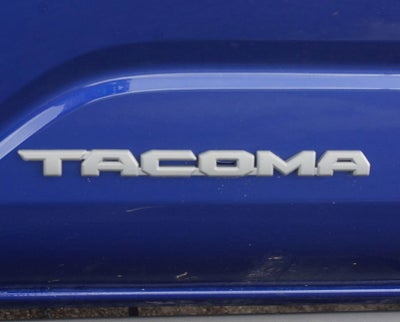 2025 Toyota Tacoma 4WD SR5