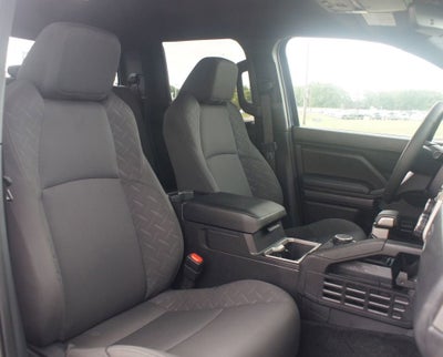 2025 Toyota Tacoma 4WD SR5