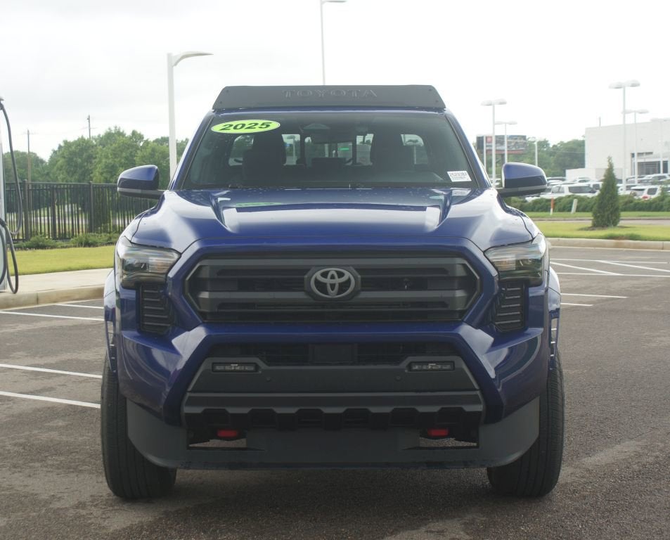 2025 Toyota Tacoma 4WD SR5