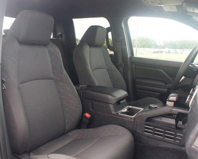 2025 Toyota Tacoma 4WD SR5
