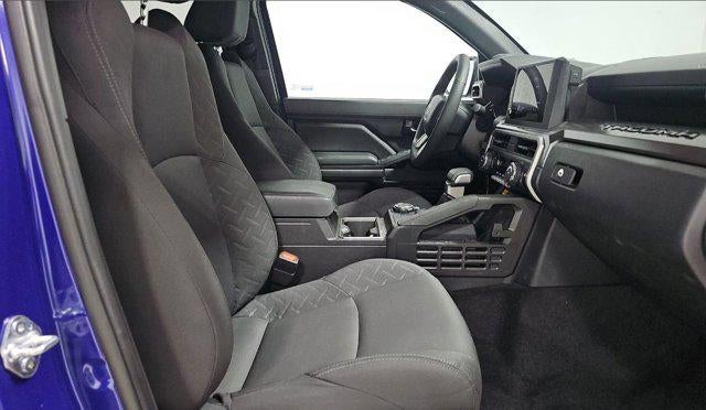 2025 Toyota Tacoma 4WD SR5