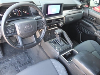 2026 Toyota Tacoma 4WD SR5