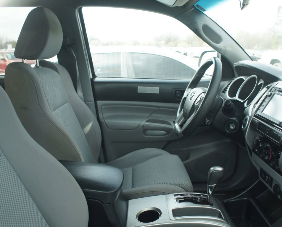 2014 Toyota Tacoma Base