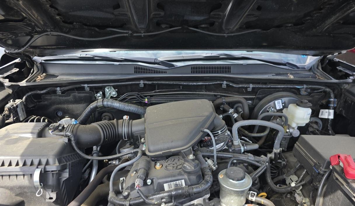 2022 Toyota Tacoma 2WD SR