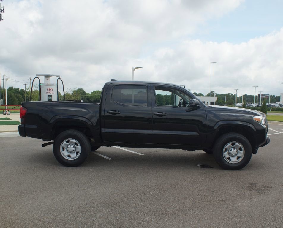 2022 Toyota Tacoma 2WD SR