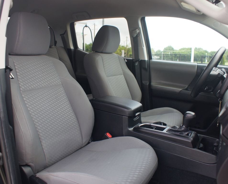 2022 Toyota Tacoma 2WD SR