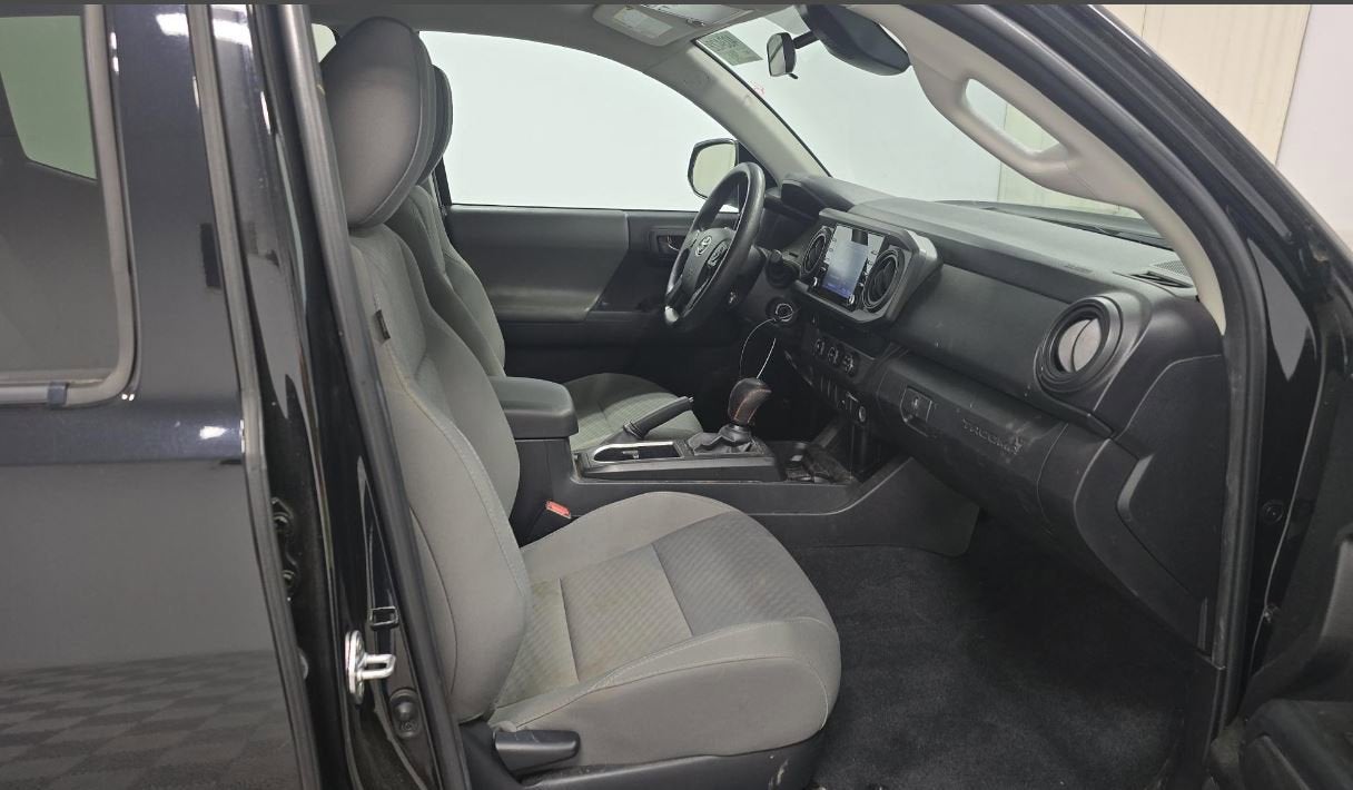 2022 Toyota Tacoma 2WD SR