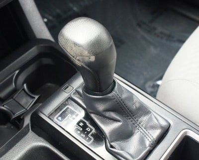 2022 Toyota Tacoma 4WD SR