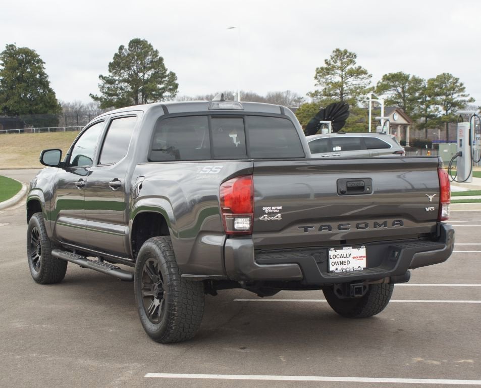 2022 Toyota Tacoma 4WD SR