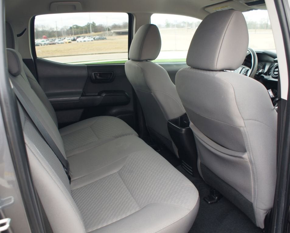 2022 Toyota Tacoma 4WD SR