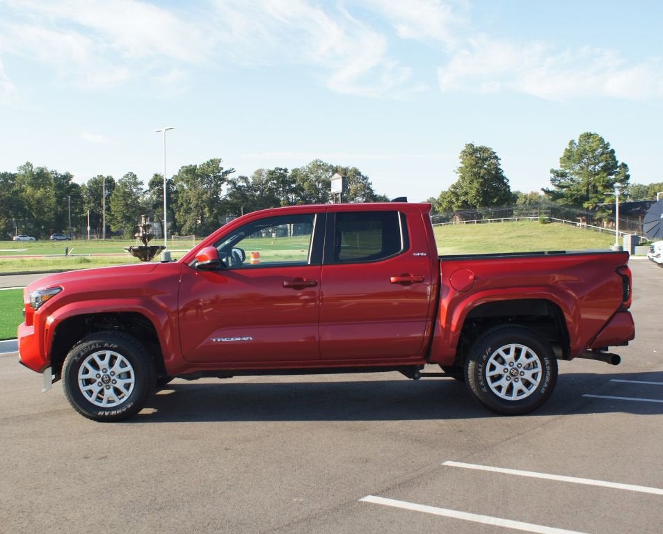 2024 Toyota Tacoma 2WD SR5