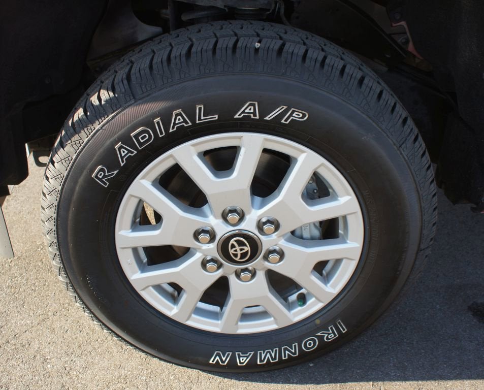 2024 Toyota Tacoma 2WD SR5