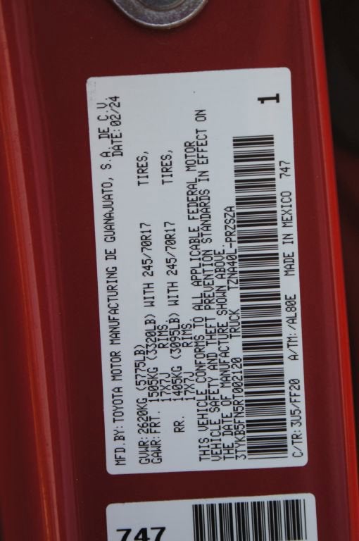 2024 Toyota Tacoma 2WD SR5