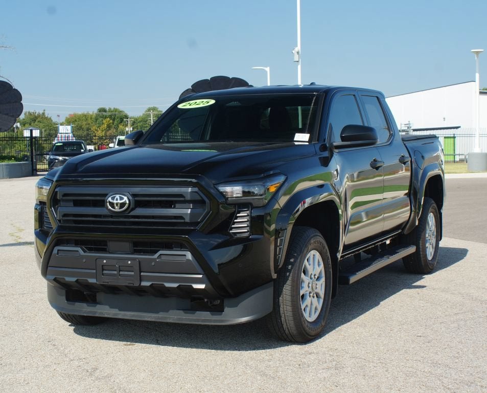 2025 Toyota Tacoma 4WD SR