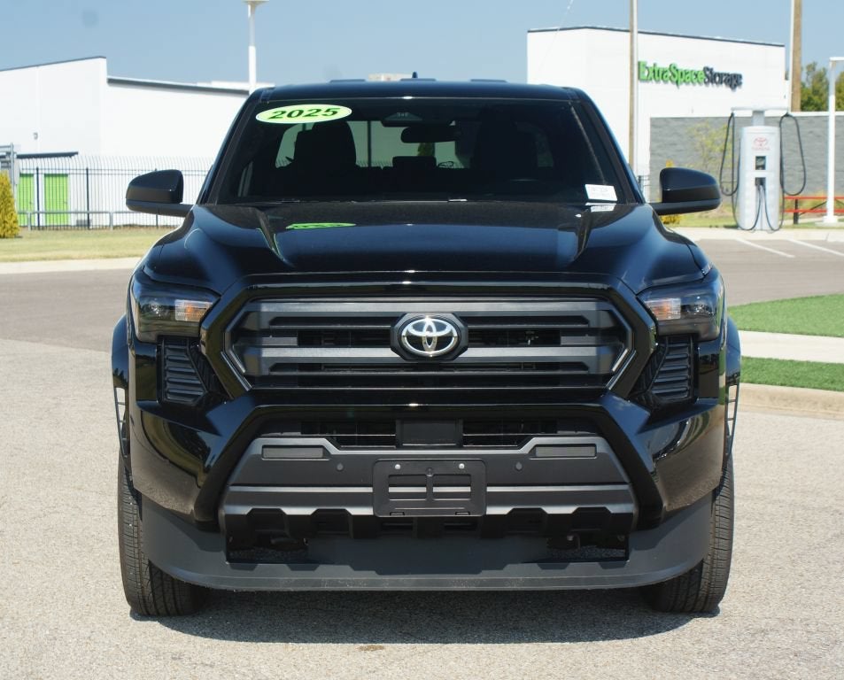 2025 Toyota Tacoma 4WD SR