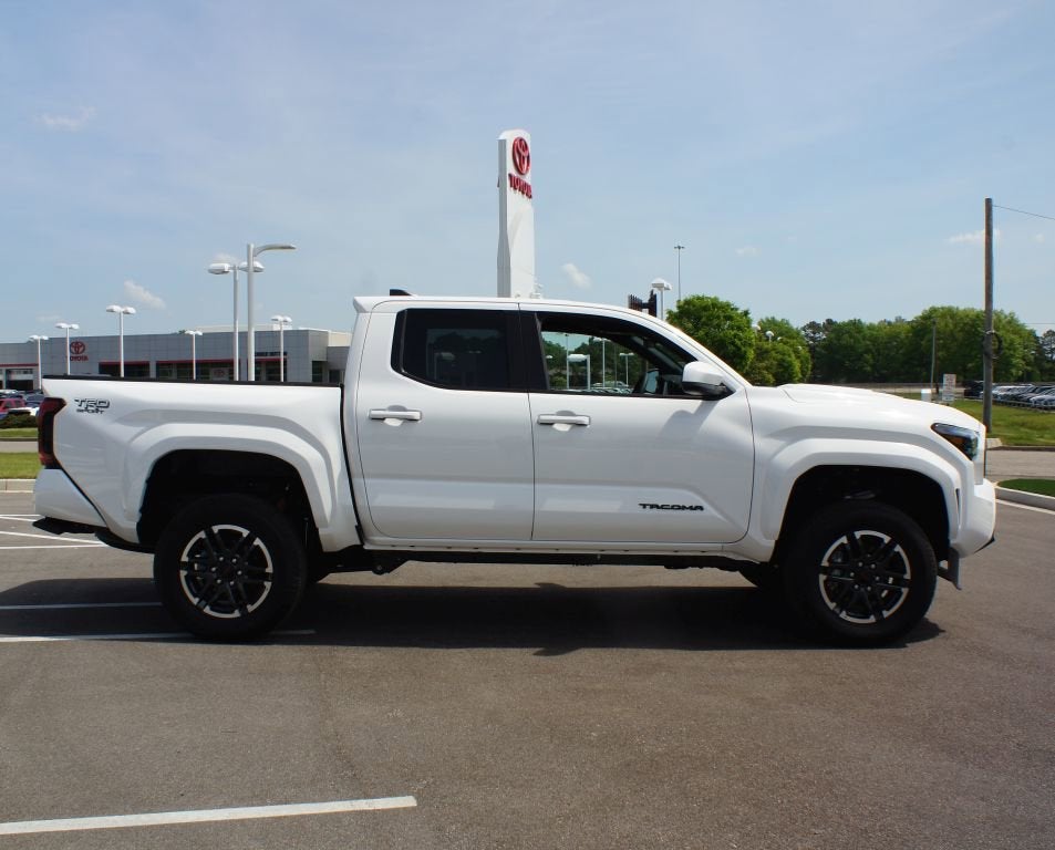 2025 Toyota Tacoma 4WD TRD Sport
