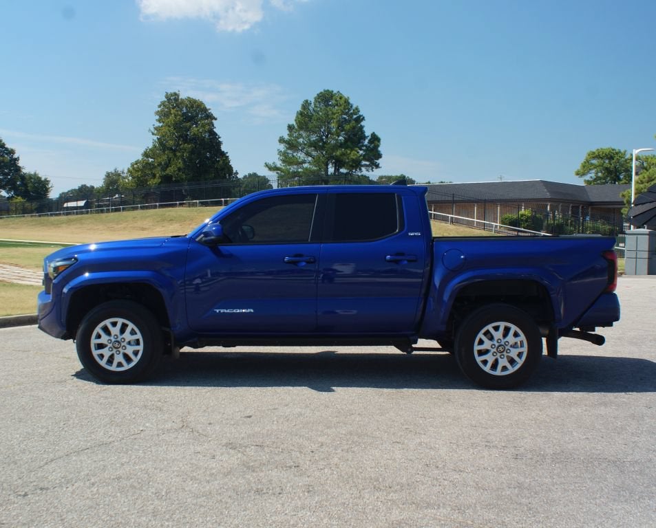 2024 Toyota Tacoma 4WD SR5