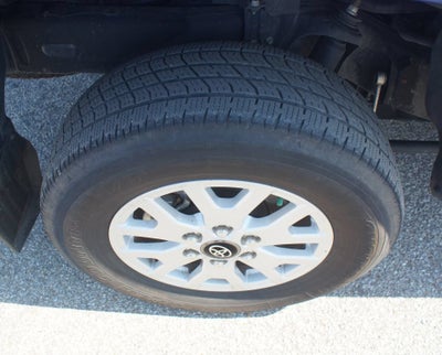 2024 Toyota Tacoma 4WD SR5