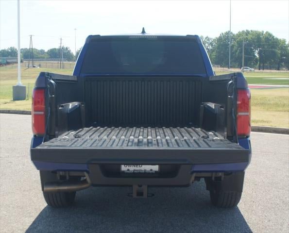 2024 Toyota Tacoma 4WD SR5