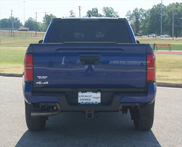 2024 Toyota Tacoma 4WD SR5