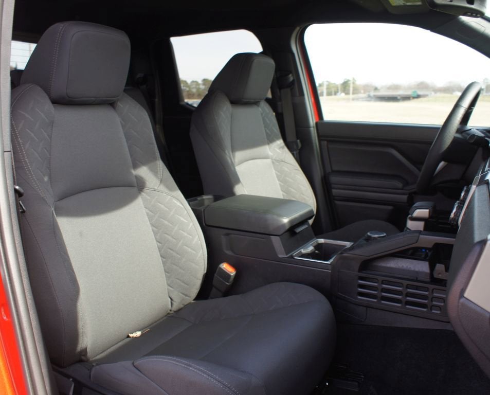 2025 Toyota Tacoma 4WD SR5