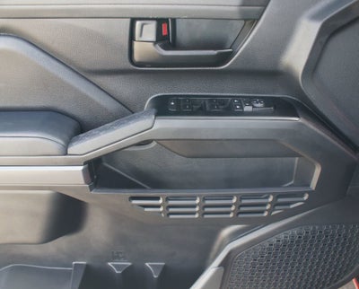 2025 Toyota Tacoma 4WD SR5