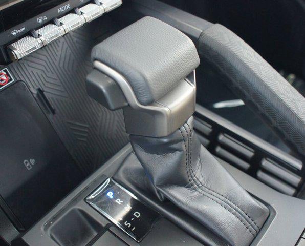 2025 Toyota Tacoma 4WD SR5