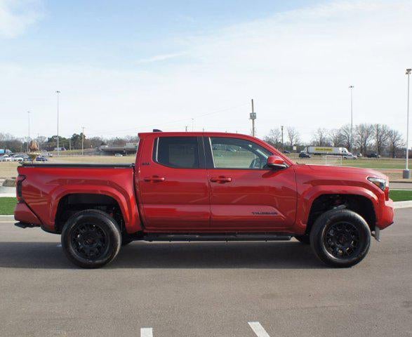 2025 Toyota Tacoma 4WD SR5
