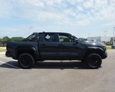 2025 Toyota Tacoma 4WD TRD Off Road Hybrid