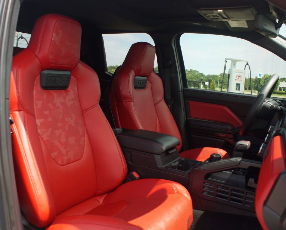 2025 Toyota Tacoma 4WD TRD Off Road Hybrid