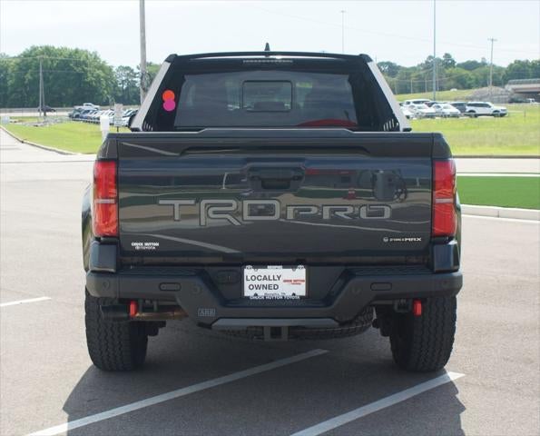 2025 Toyota Tacoma 4WD TRD Off Road Hybrid
