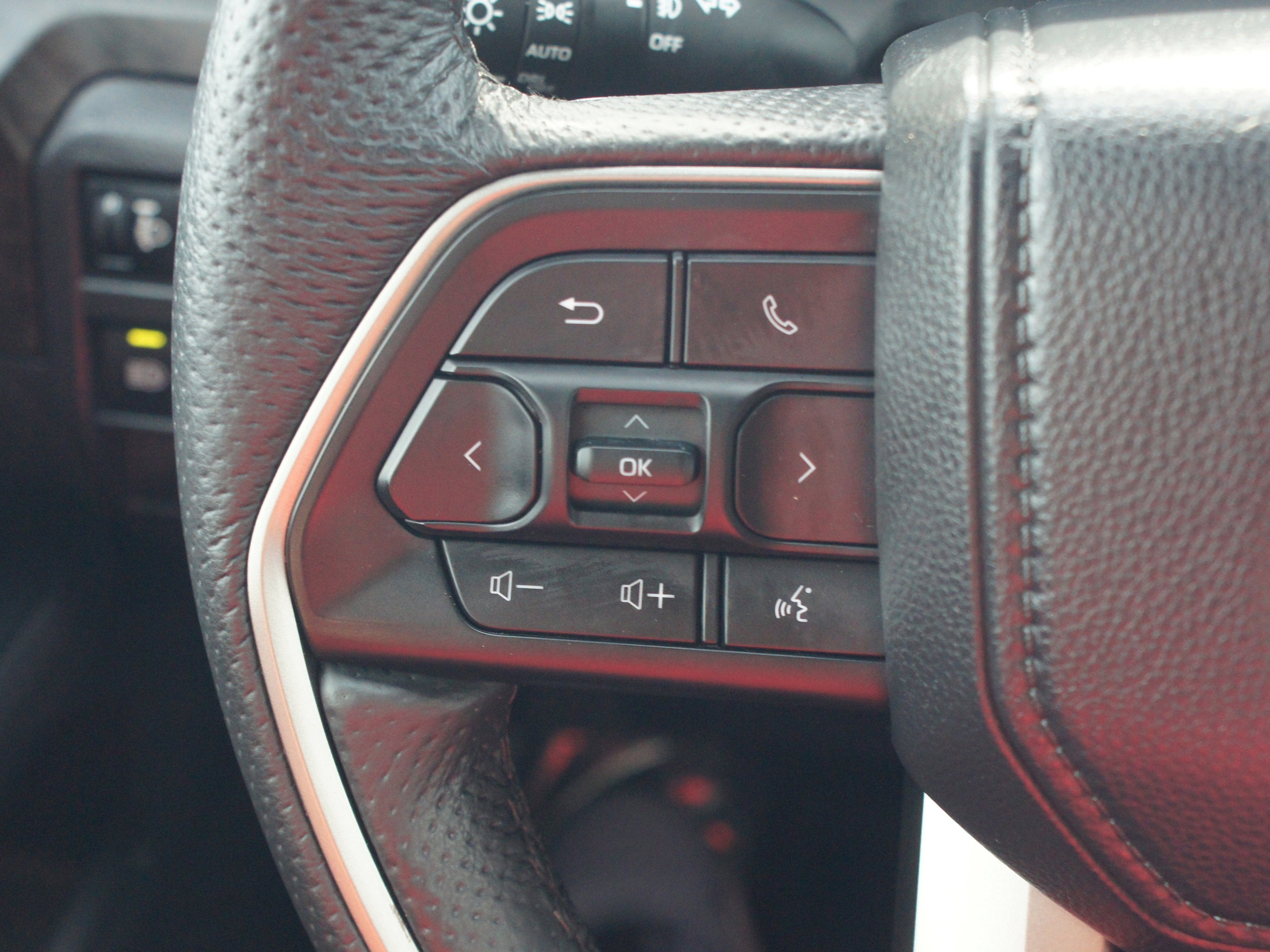 2024 Toyota Tacoma 4WD Limited Hybrid