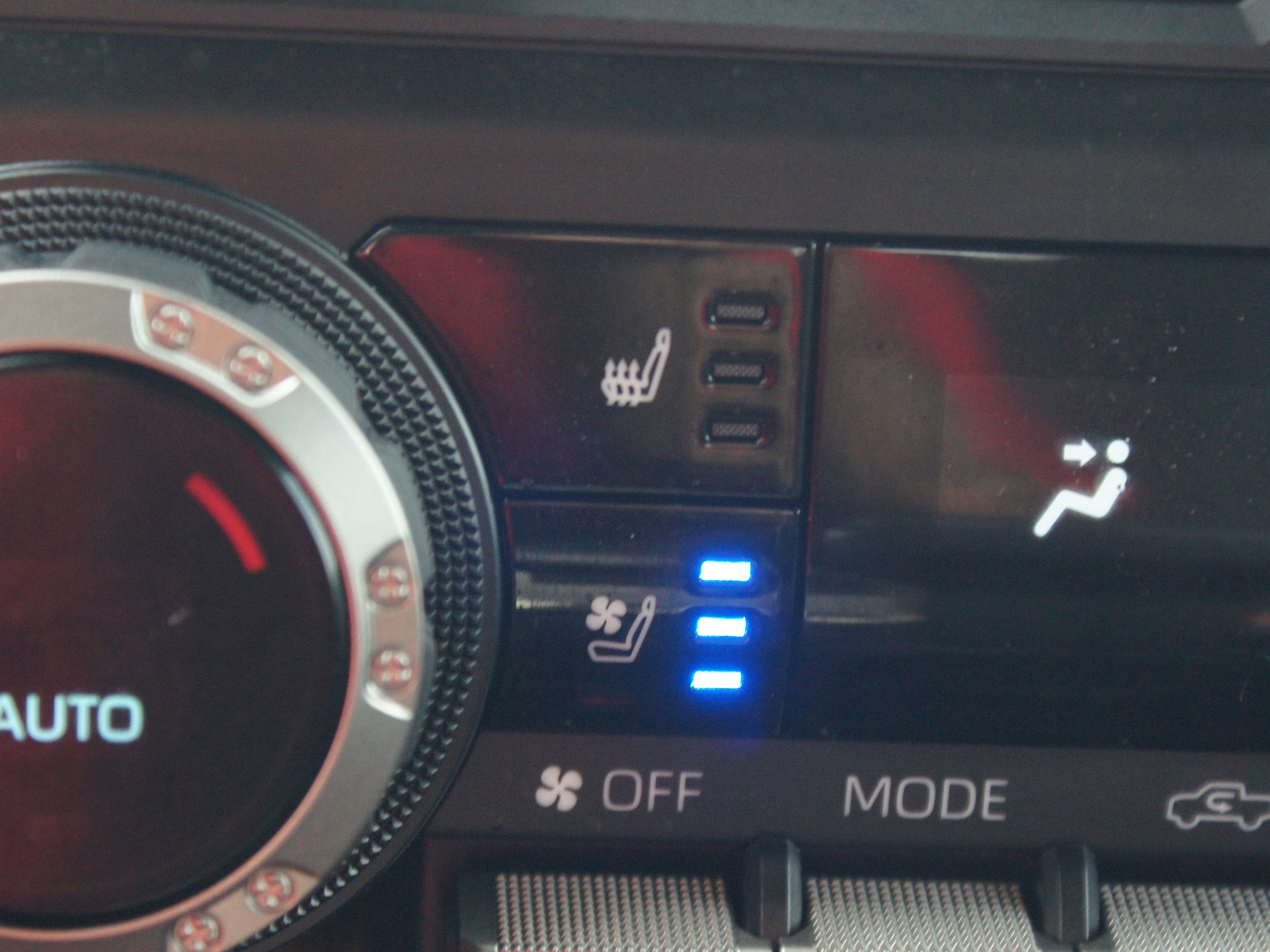 2024 Toyota Tacoma 4WD Limited Hybrid