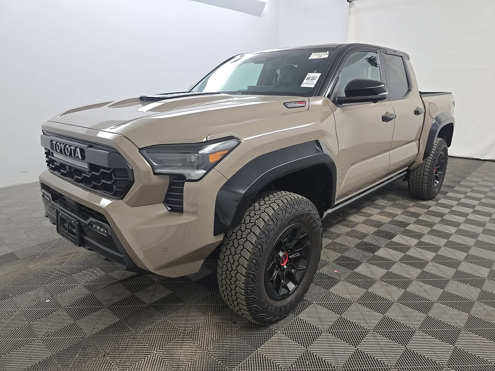 2025 Toyota Tacoma 4WD TRD Pro Hybrid