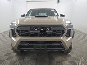 2025 Toyota Tacoma 4WD TRD Pro Hybrid
