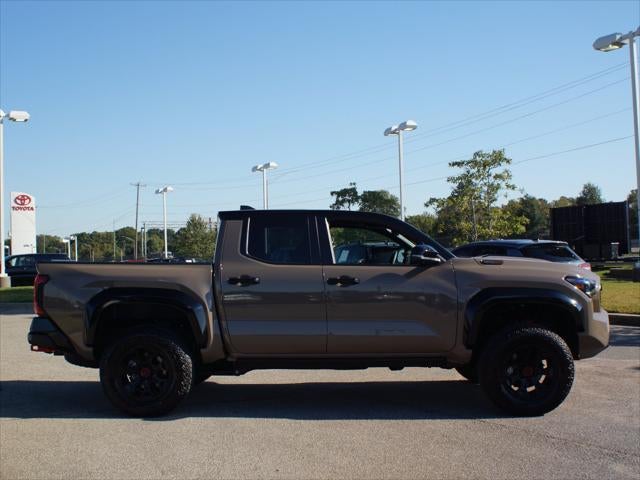 2025 Toyota Tacoma 4WD TRD Pro Hybrid
