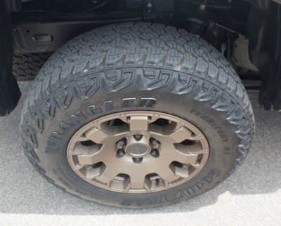 2025 Toyota Tacoma 4WD Trailhunter Hybrid