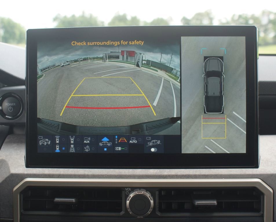 2025 Toyota Tacoma 4WD Trailhunter Hybrid