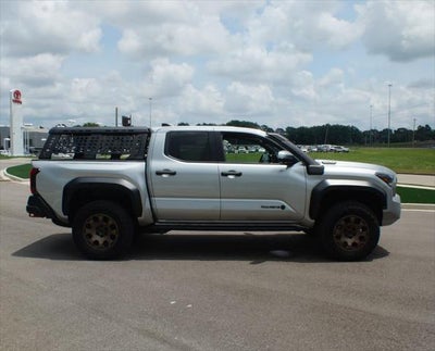 2025 Toyota Tacoma 4WD Trailhunter Hybrid