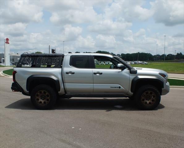 2025 Toyota Tacoma 4WD Trailhunter Hybrid