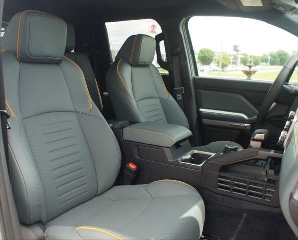 2025 Toyota Tacoma 4WD Trailhunter Hybrid