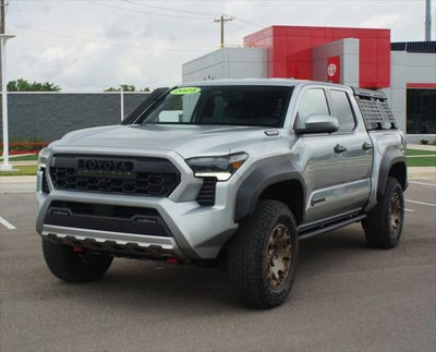 2025 Toyota Tacoma 4WD Trailhunter Hybrid