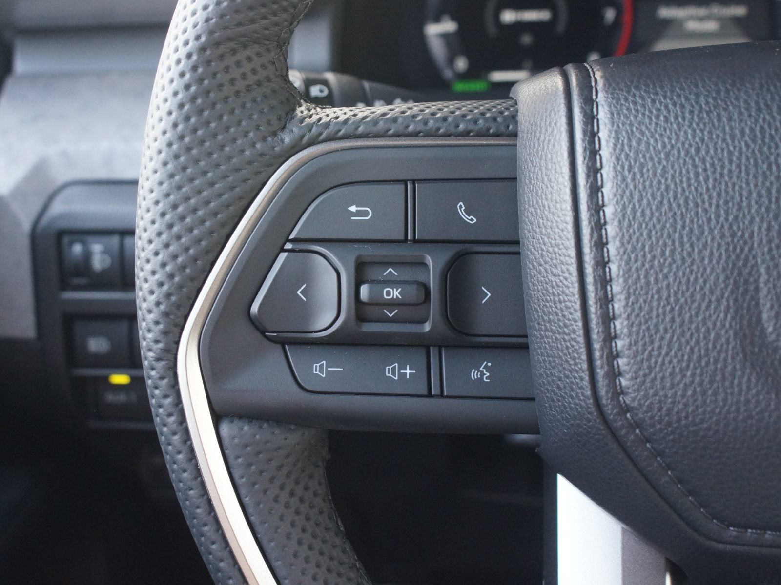2026 Toyota Tacoma 4WD Trailhunter Hybrid