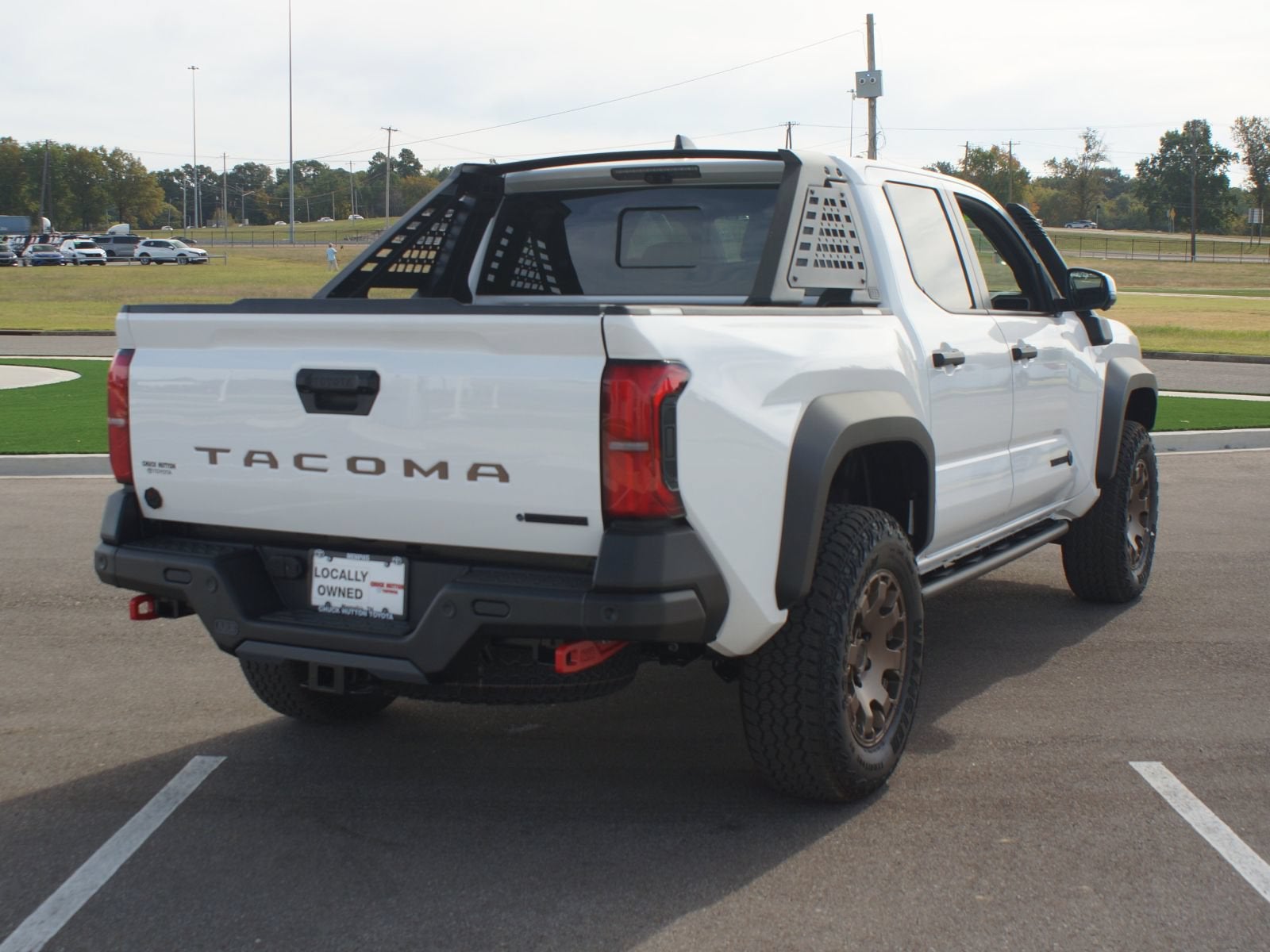 2026 Toyota Tacoma 4WD Trailhunter Hybrid
