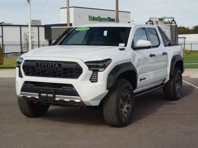 2026 Toyota Tacoma 4WD Trailhunter Hybrid