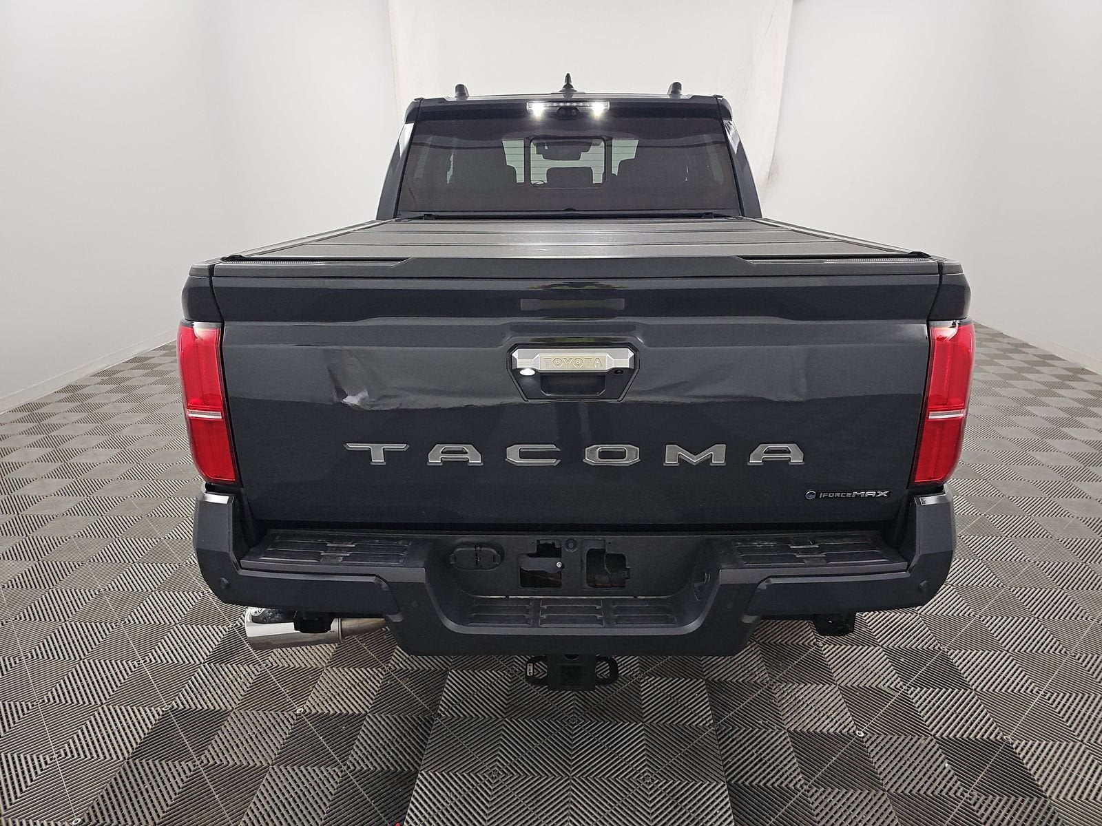 2025 Toyota Tacoma 4WD Limited Hybrid