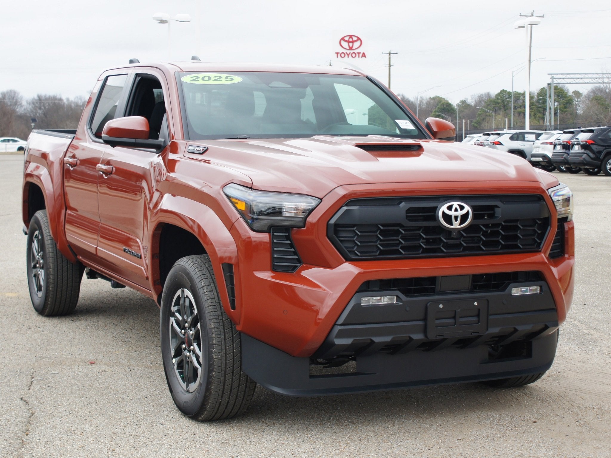 2025 Toyota Tacoma 4WD TRD Sport Hybrid
