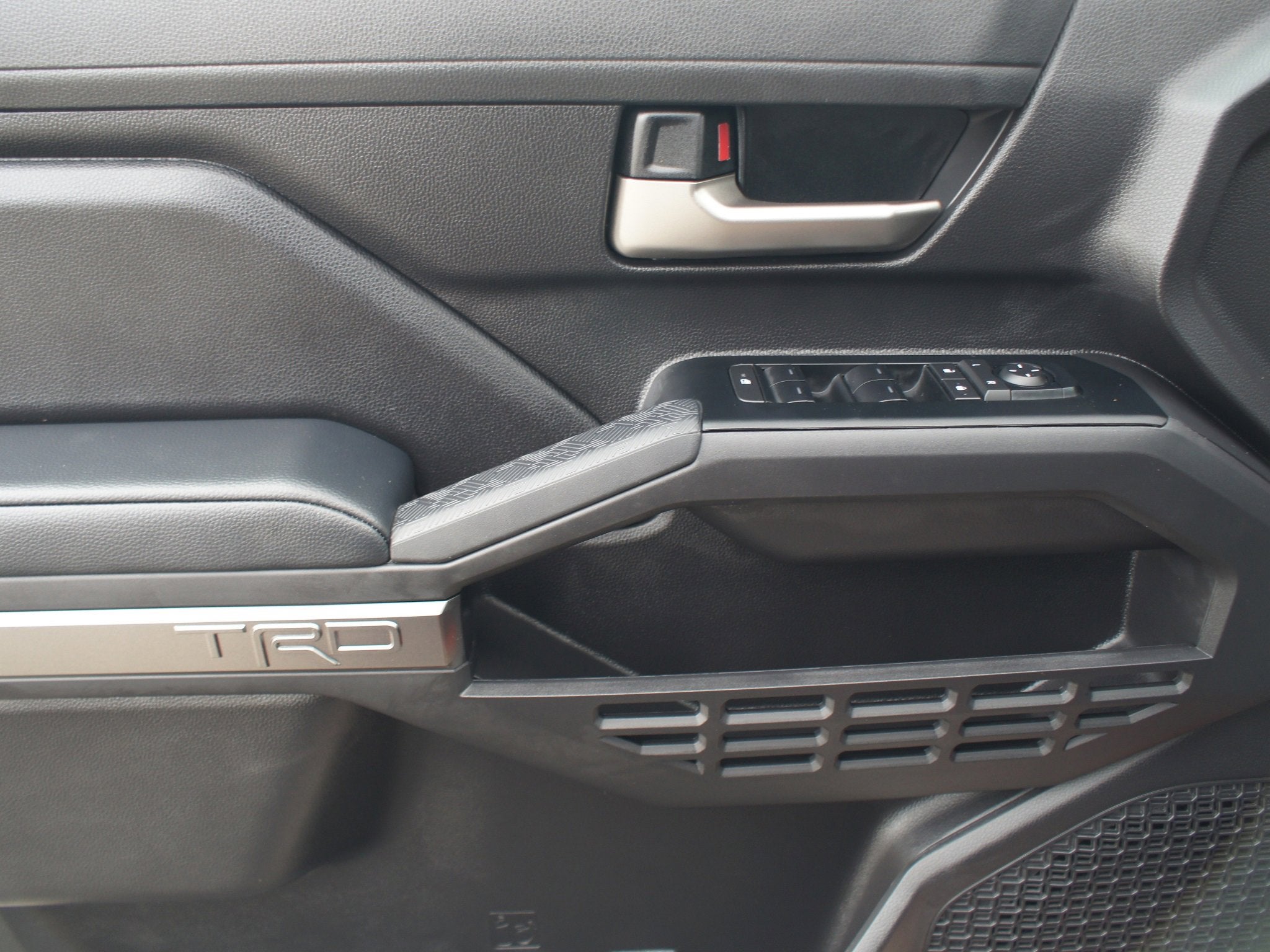 2025 Toyota Tacoma 4WD TRD Sport Hybrid